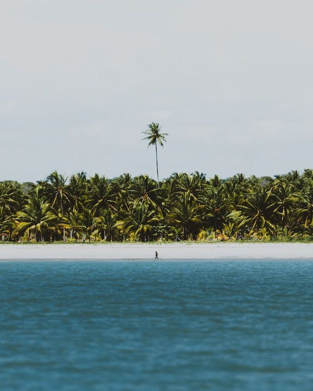 Travelling alone to The Bahamas can be scary but awesome.