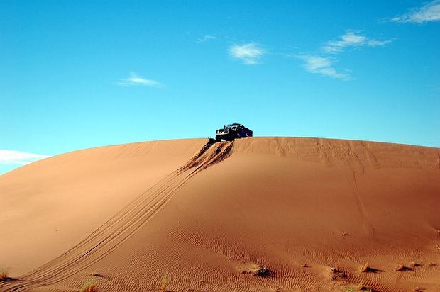 4x4 on desert dune