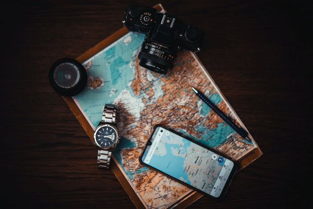 In this post we will discuss the process to choose a destination and go over the most important factors that influence travel destination decisions.