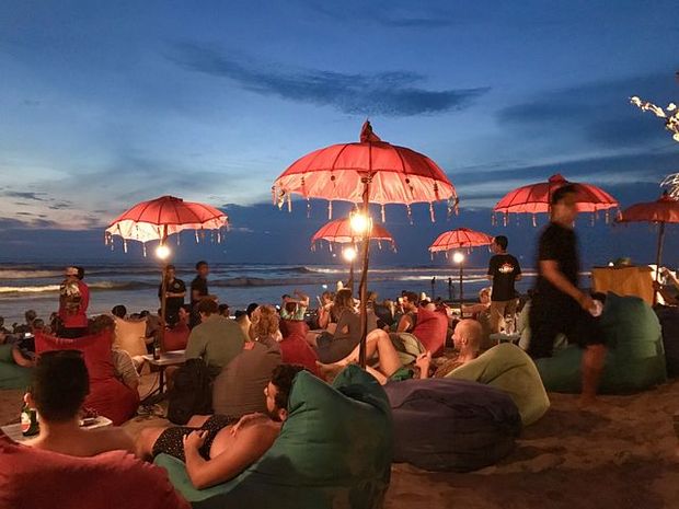 This is how a chill-out in Seminyak looks like!