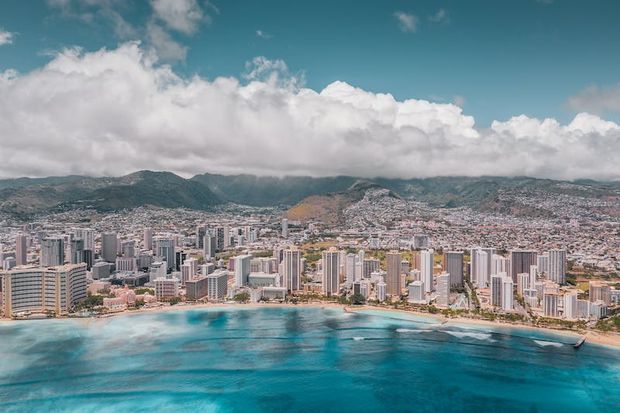 Honolulu city is a unique city in the middle of paradise.