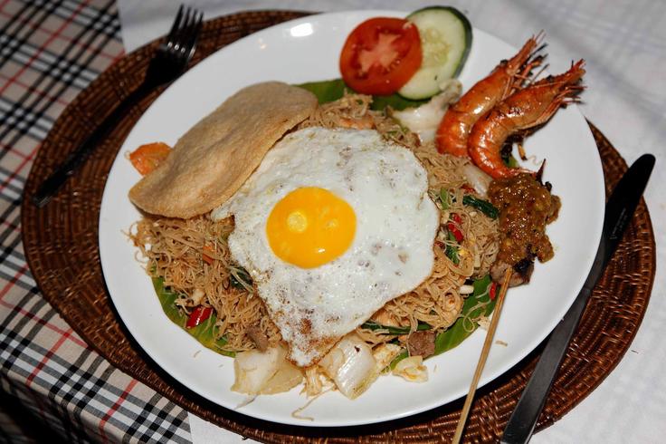 shot of a noodle Mie Goreng dish in Bali