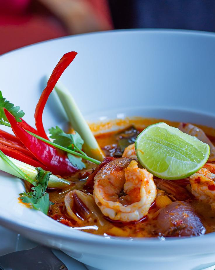 Frontal picture of Tom Yum dish