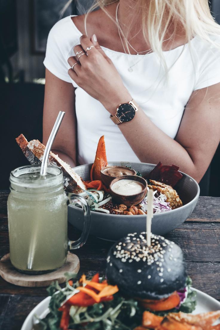 A sumptuous display of mouthwatering food in Seminyak lunch place