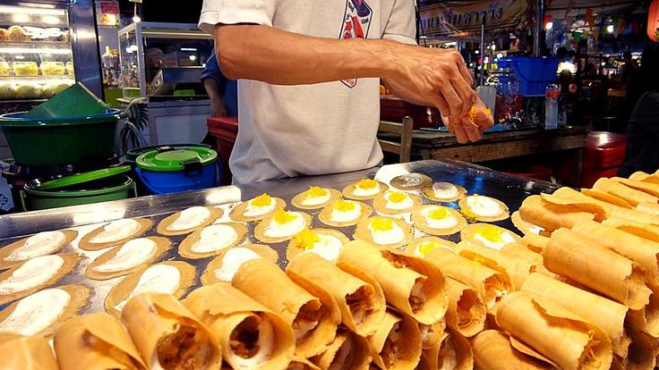 Frontal shot of a Kanom Krok dish