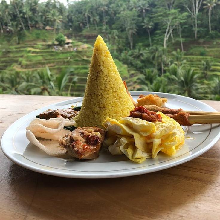 Shot of Balinese food in Tegalalang rice terrace