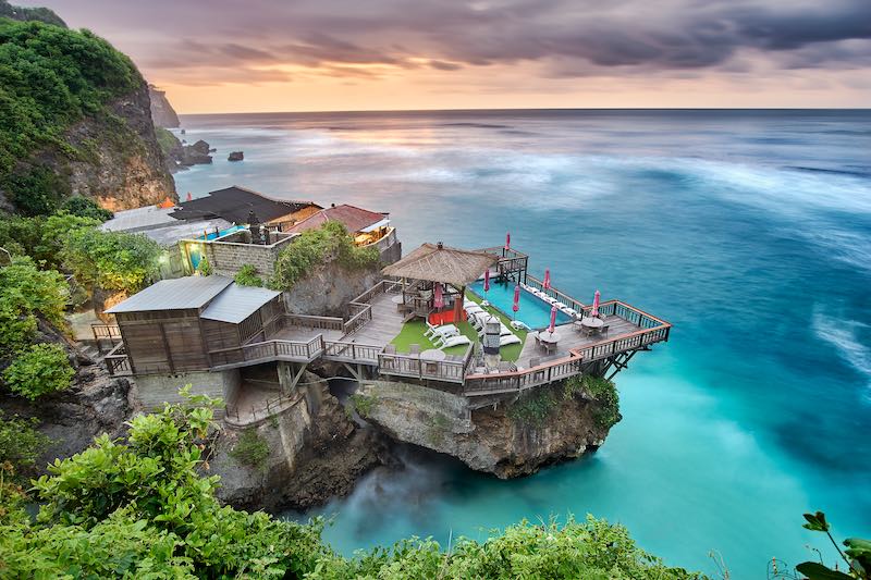 Uluwatu surf village