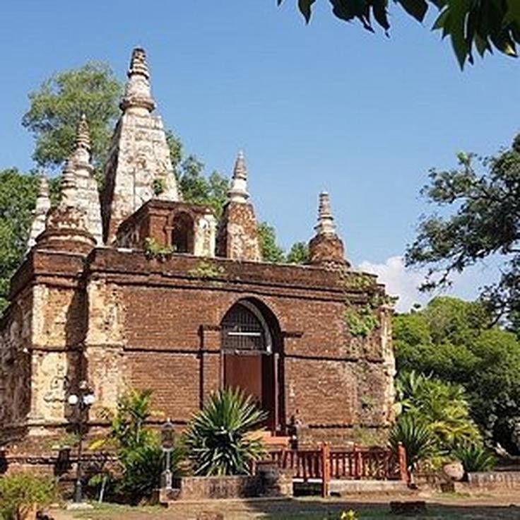 Shot of Wat Chet Lin temple